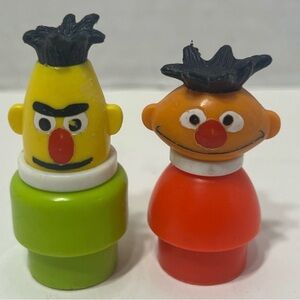 SESAME STREET- LITTLE PEOPLE- ERNIE AND BERT - VINTAGE FIGURES